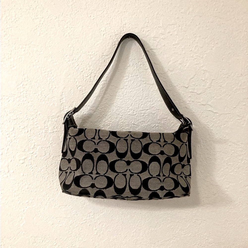 Coach canvas shoulder bag - Picture 2 of 5